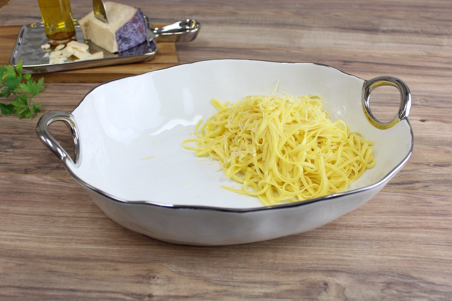 Deep Oval Server - Handle with Style