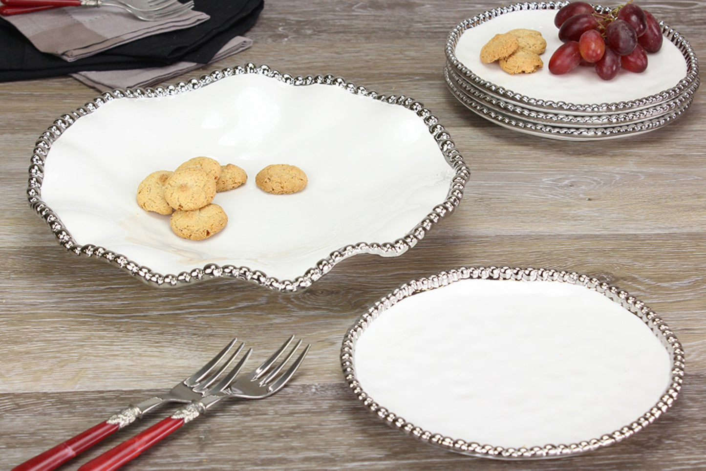 Round Appetizer/Dessert Plate - White