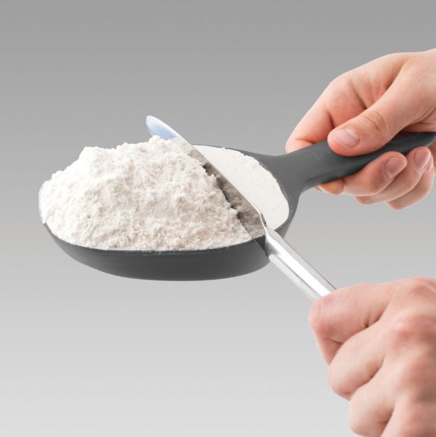 1 Cup Scoop & Sift-Charcoal