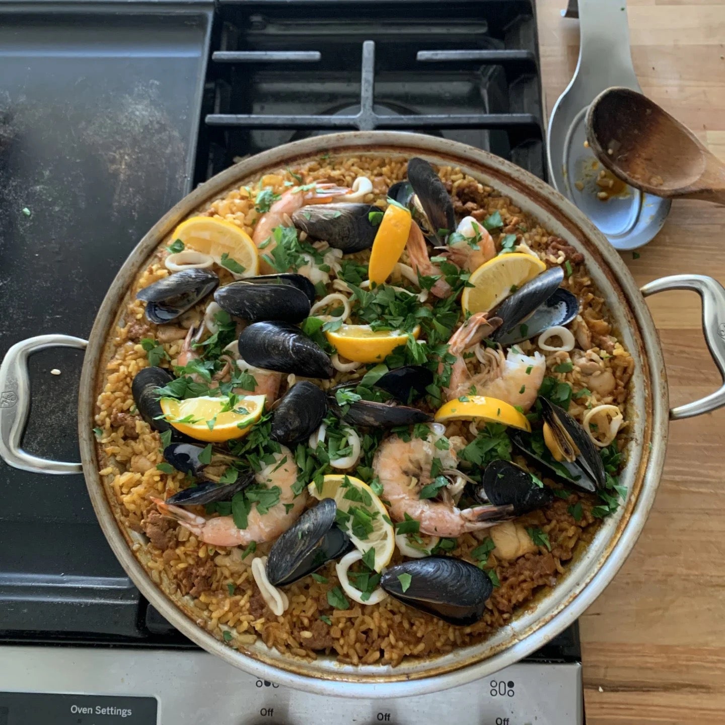 13.5" Paella Pan
