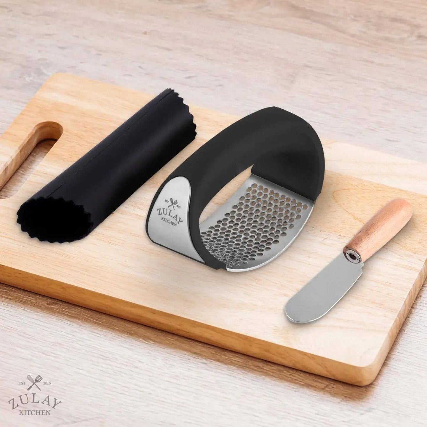 Garlic Press Rocker With Silicone Peeler & Scraper Set
