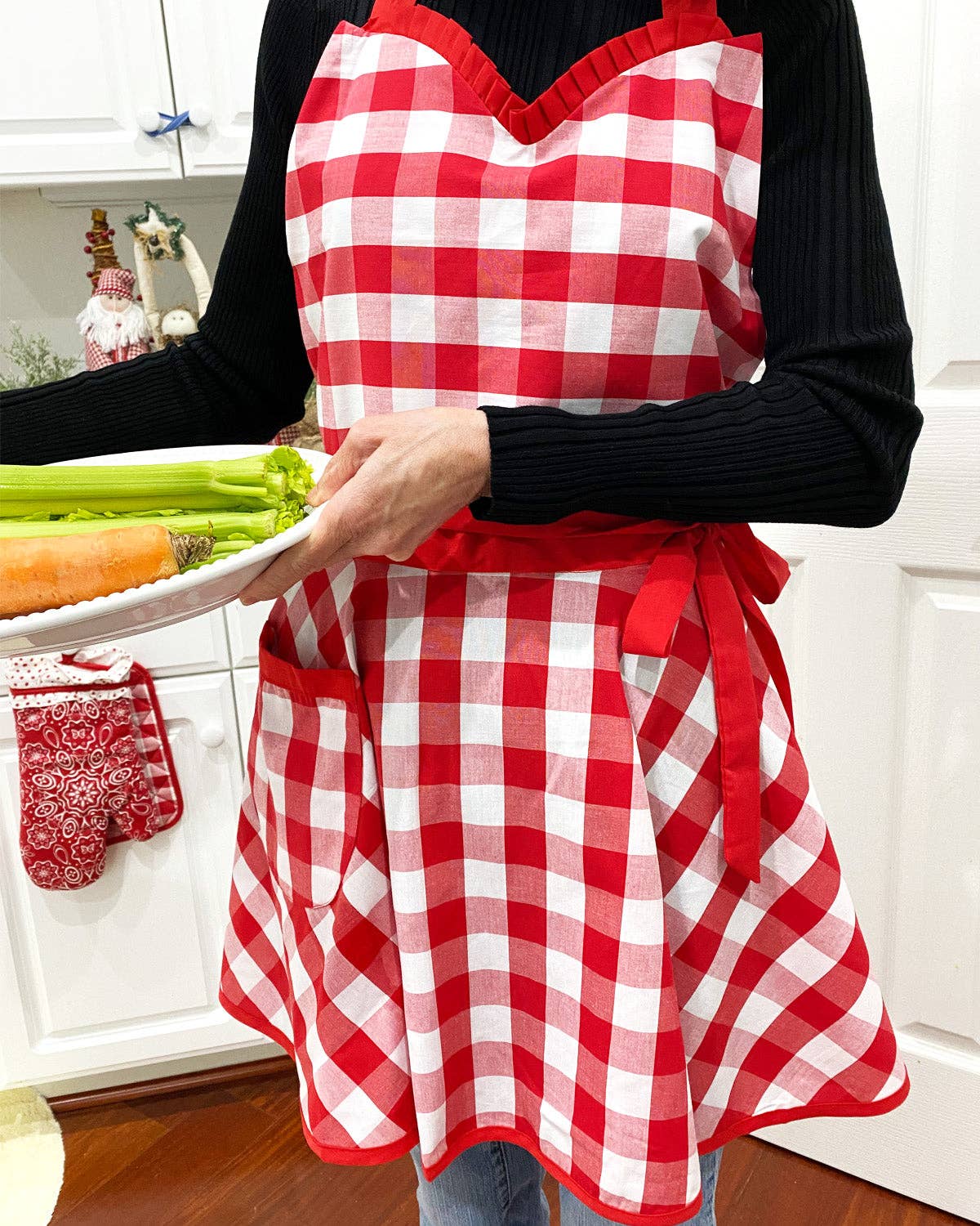 Wrapables Adjustable Flirty Hostess Apron