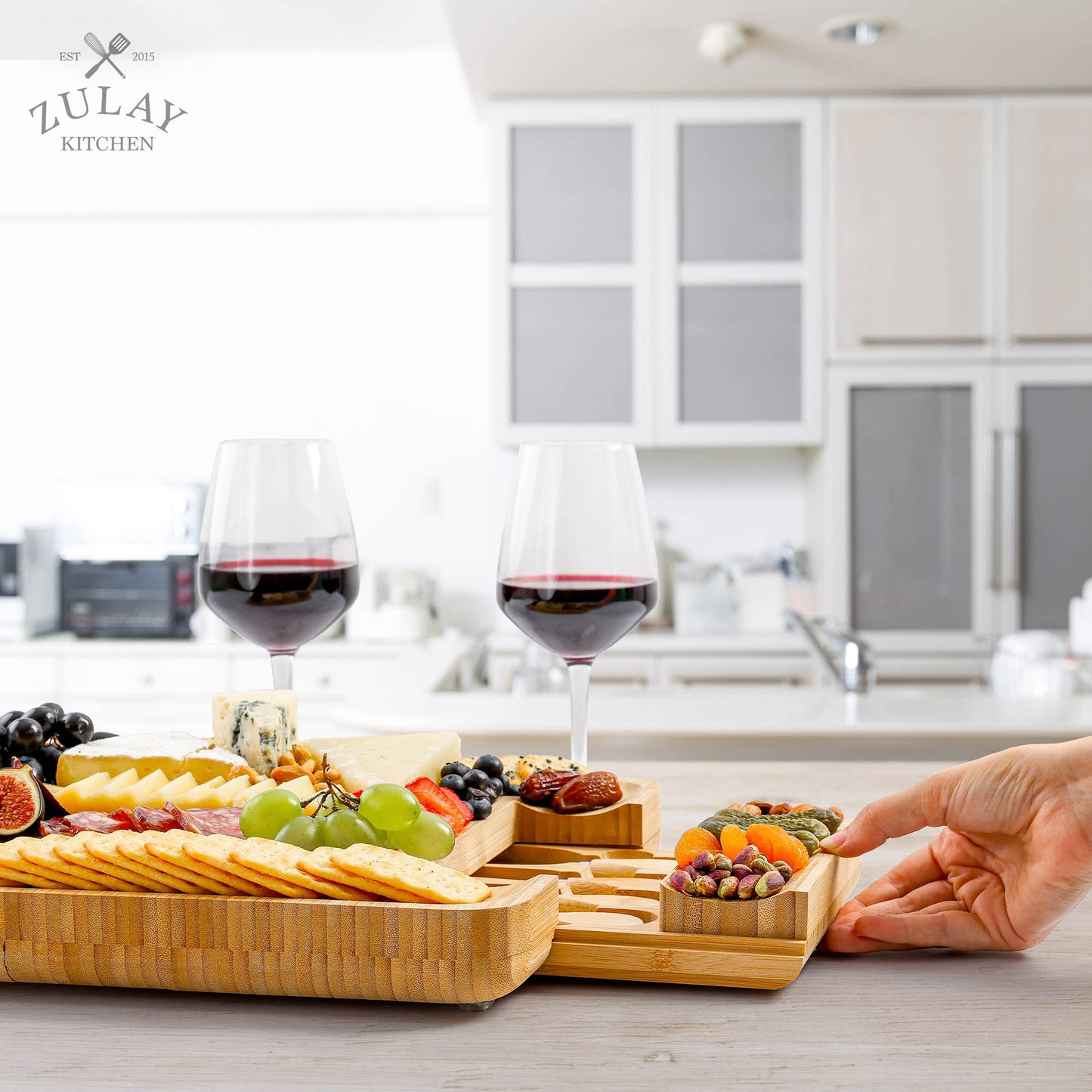 Cheese Board with Cutlery and Drawer, Light Bamboo