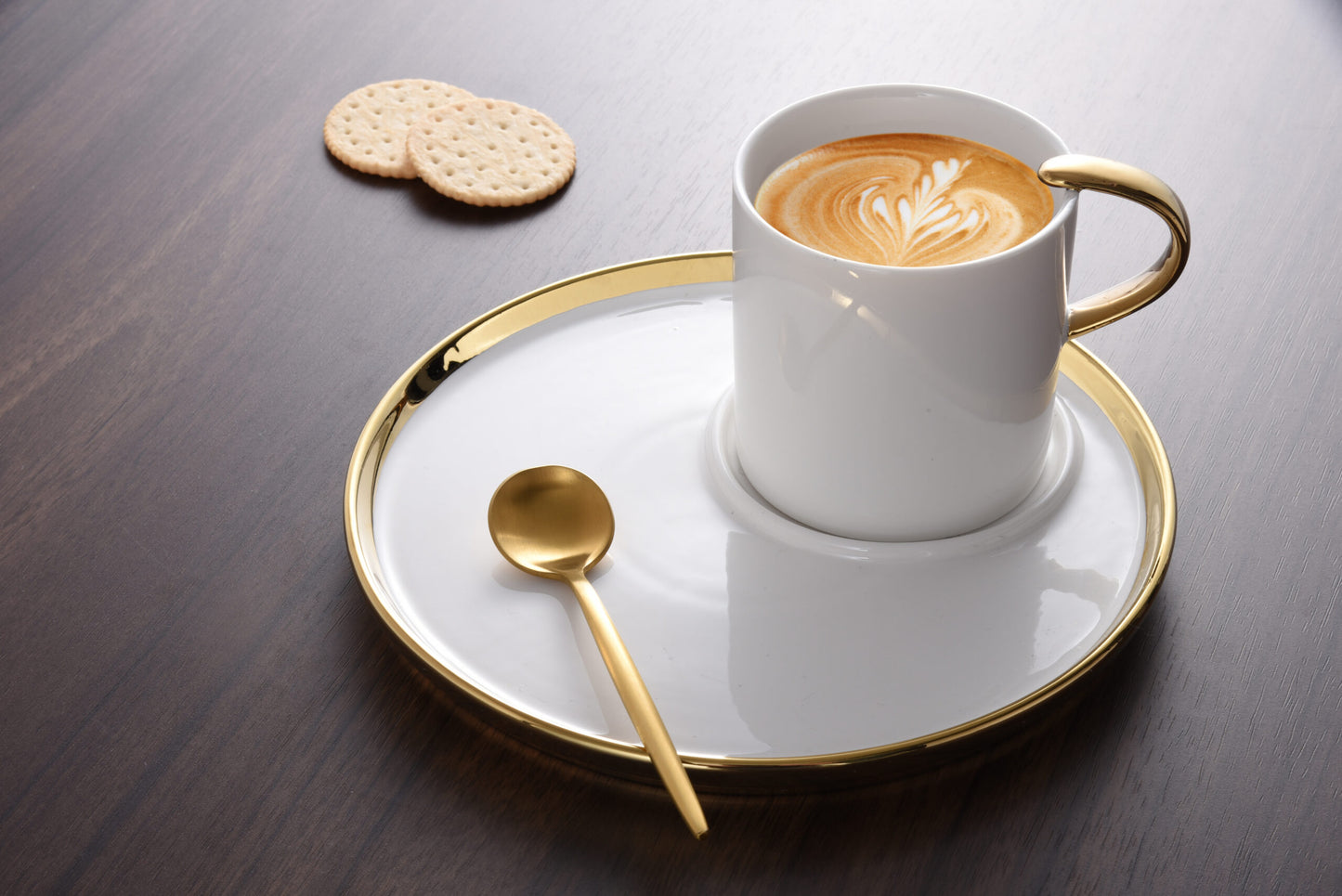 Cappuccino Cup and Plate - White/Gold