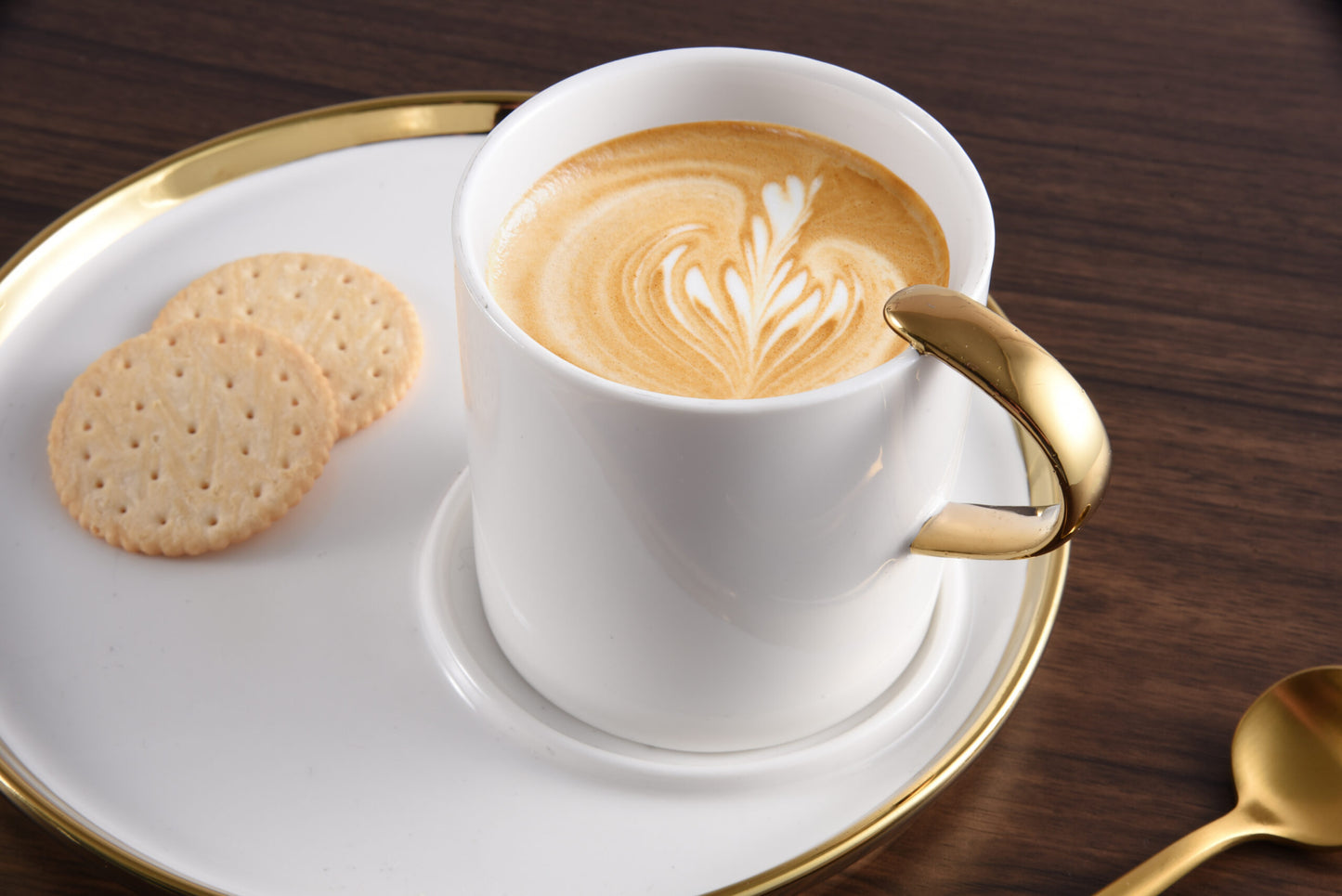 Cappuccino Cup and Plate - White/Gold